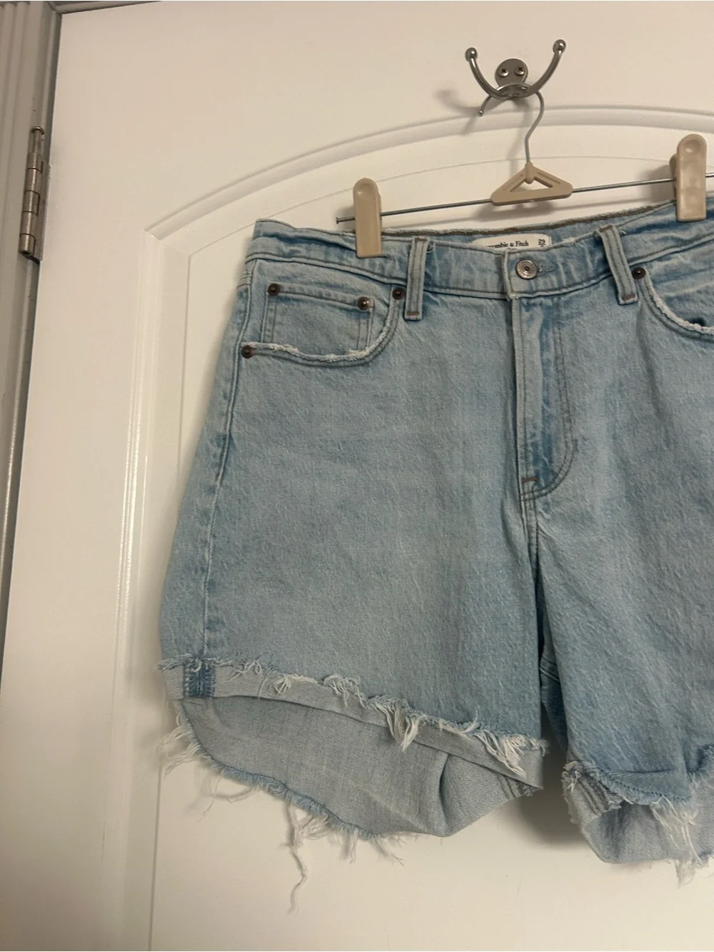 Abercrombie & Fitch The Baggy Short Mid Rise Denim Jorts Size 29/8 Chic 90s boho